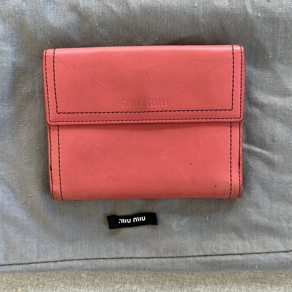 Vintage pink miu miu wallet
